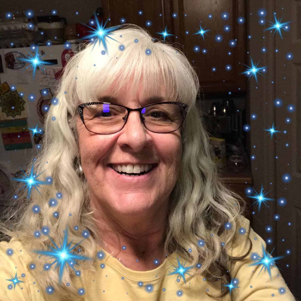 Meet your Posher, Vicky